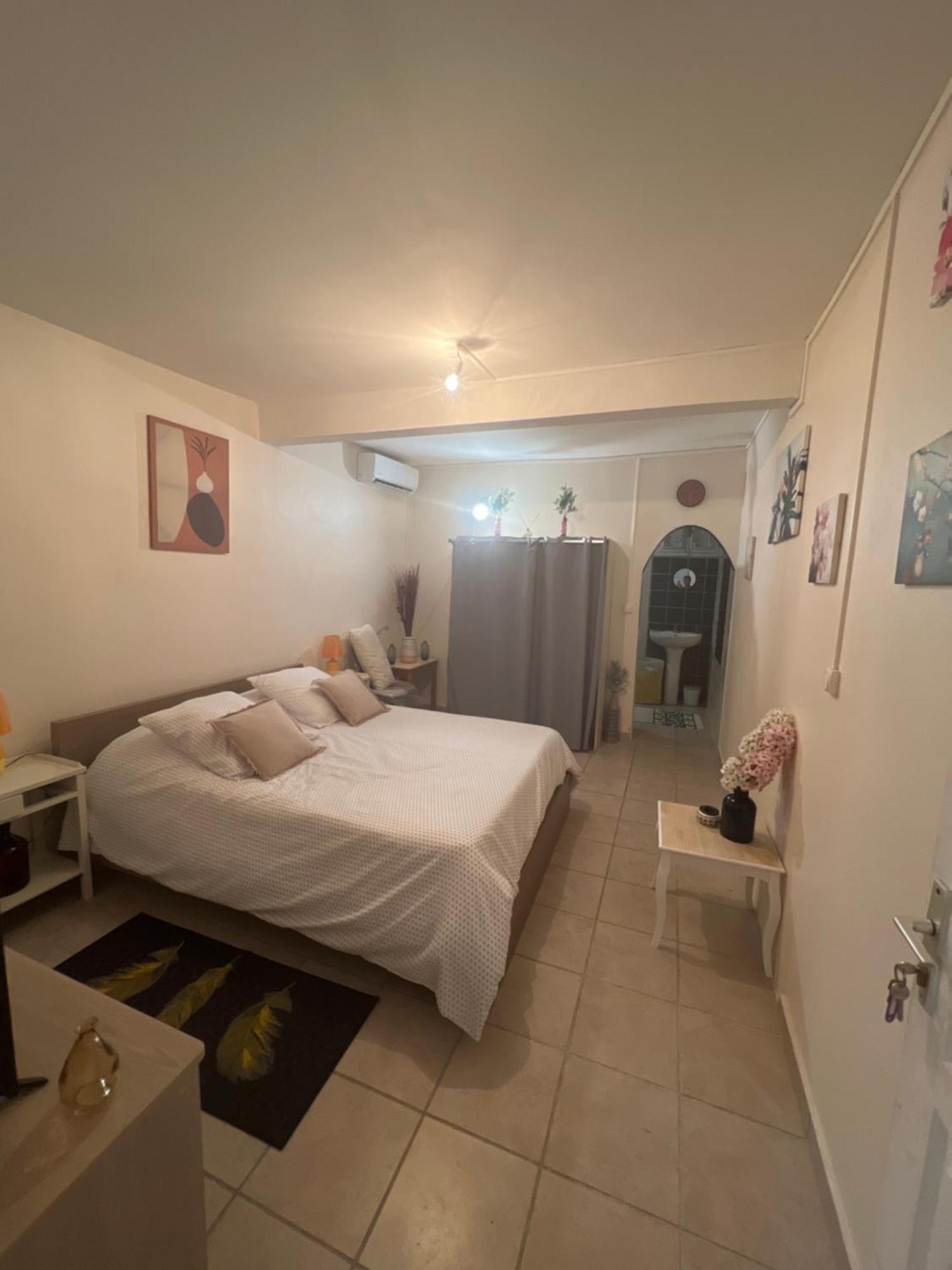 Studio Meuble Orchidee Le François Eksteriør billede